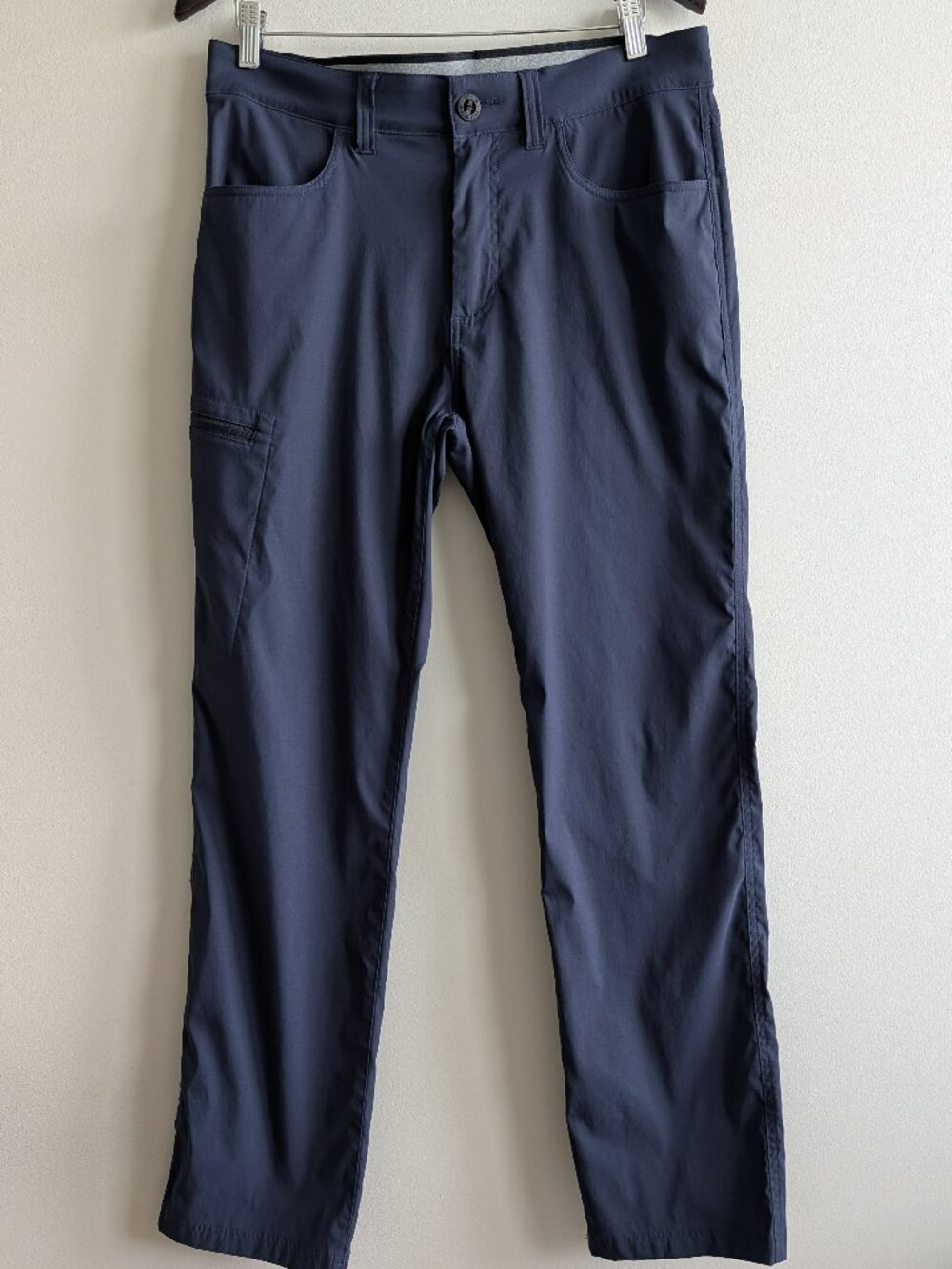 Orvis Mens Tech Pants 32x32 Navy Blue Water Repellent Stretch EUC Fishing Hiking